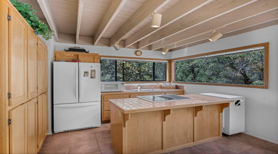 13-web-or-mls-TimberCreekImagery-14