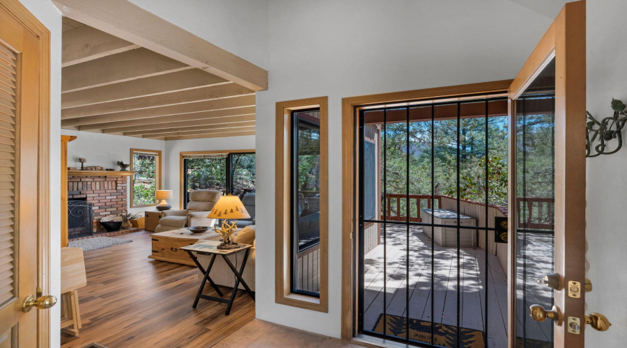 8-web-or-mls-TimberCreekImagery-9