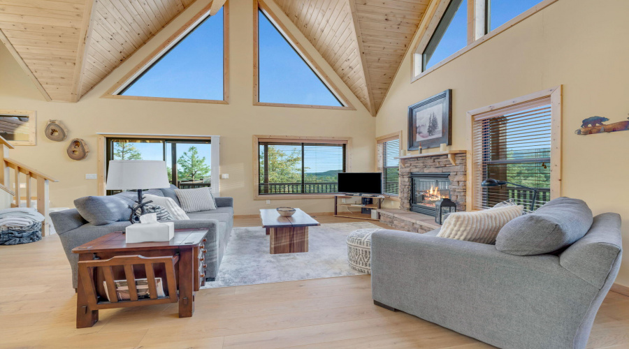 32-web-or-mls-TimberCreekImagery-68