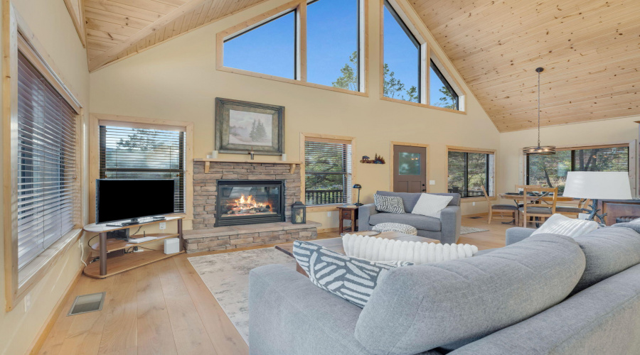 33-web-or-mls-TimberCreekImagery-70