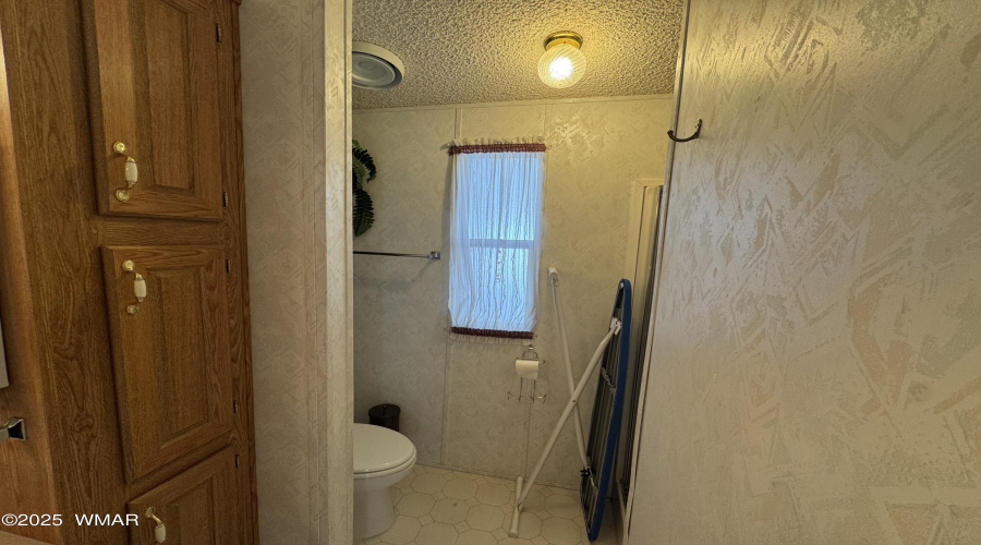 5768 Bronco Lane
