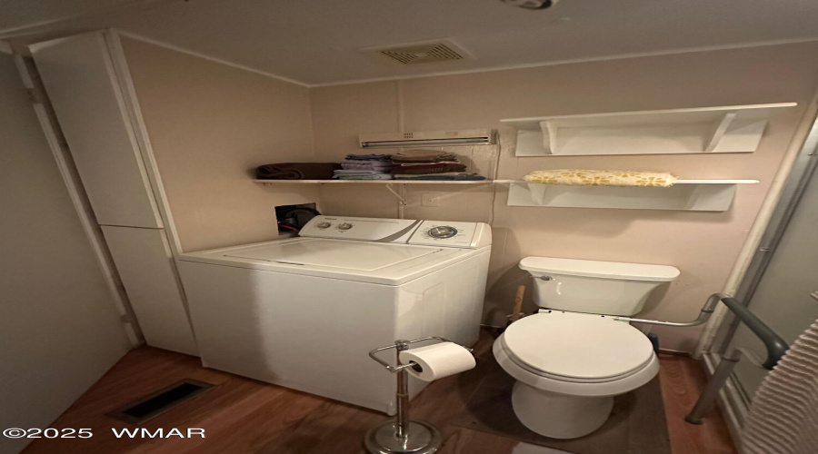 Summer Haven Bath 1 2