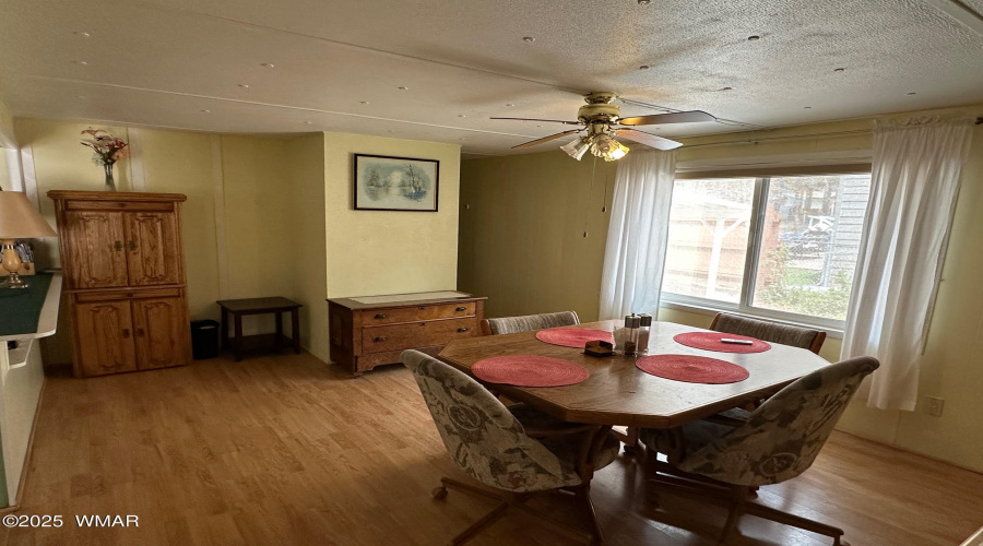 Summer Haven Dining 2