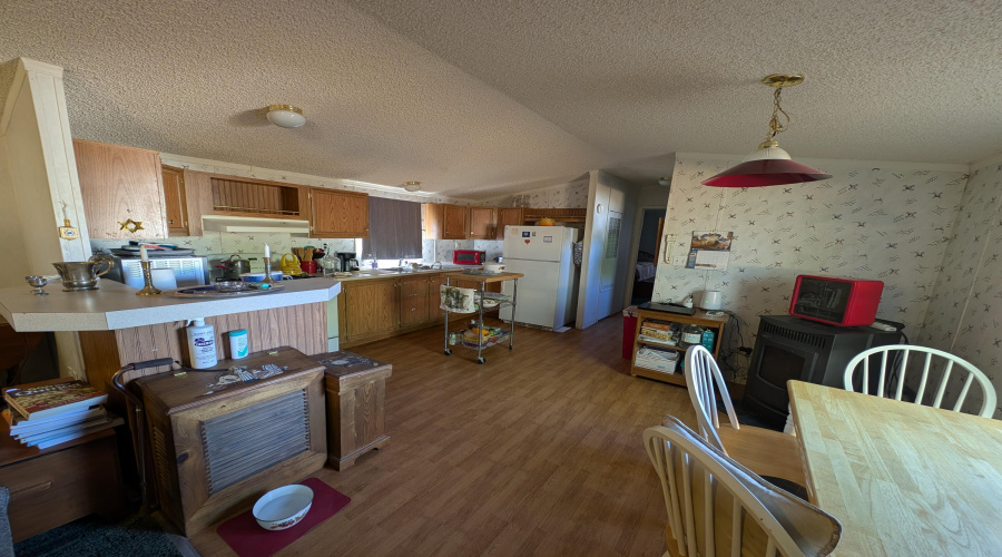 Kitchen/Dining