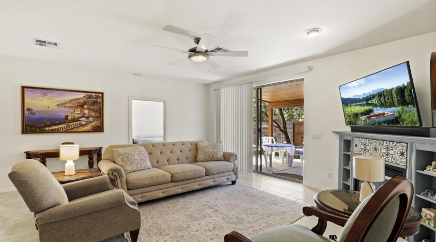 Sliding door to covered patio