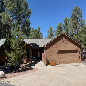 Garage side yard  1160