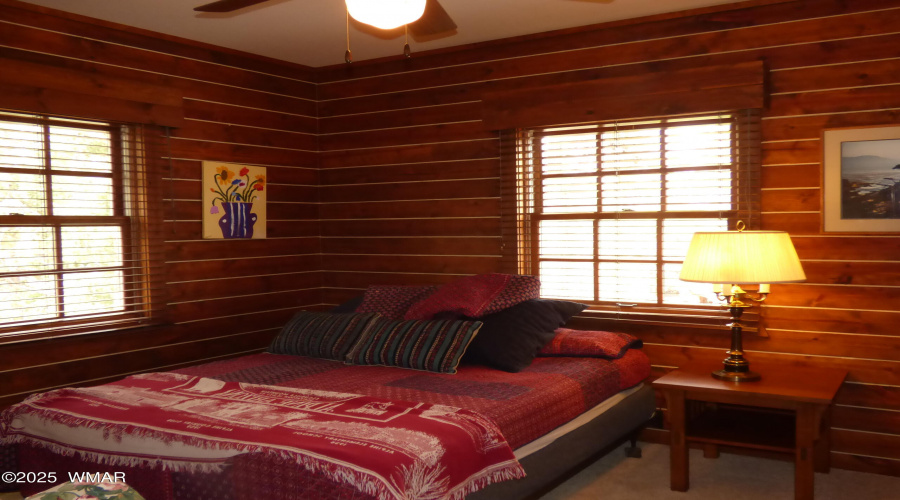 Bedroom 2 (2)