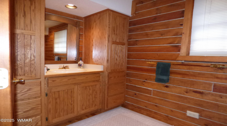Guest Cabin (6)