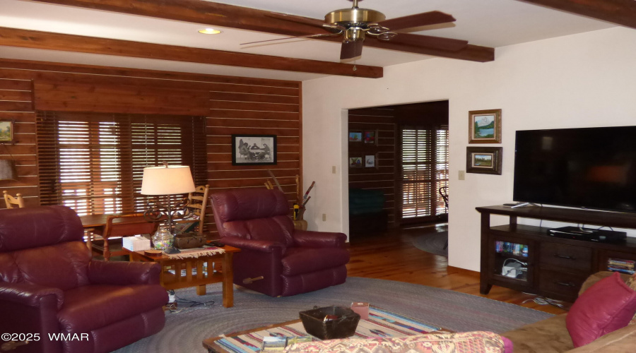 Living Room (6)