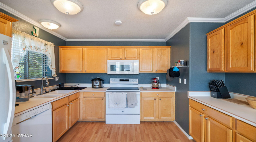 1086CrosbySt-Eagar-AZ-9