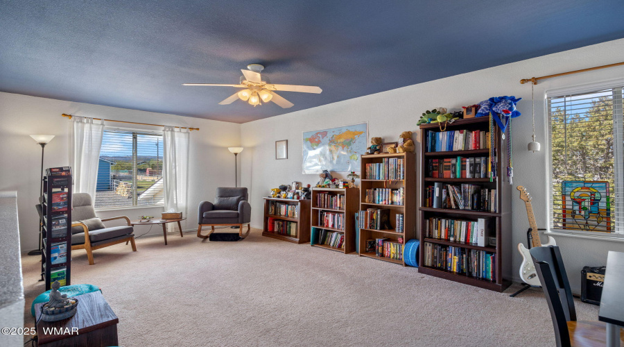 1086CrosbySt-Eagar-AZ-14