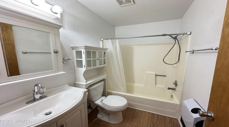 Bathroom #2
