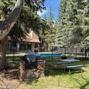 Clubhouse/pool