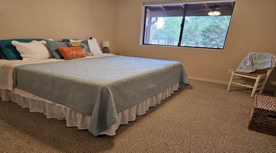 Large Guest Rm