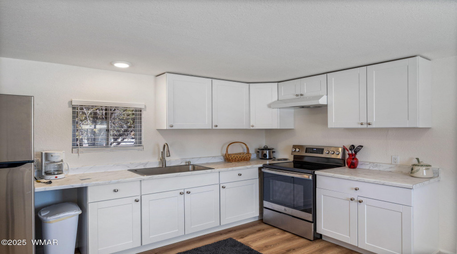 2193ZamoranoLn-Heber-AZ-9