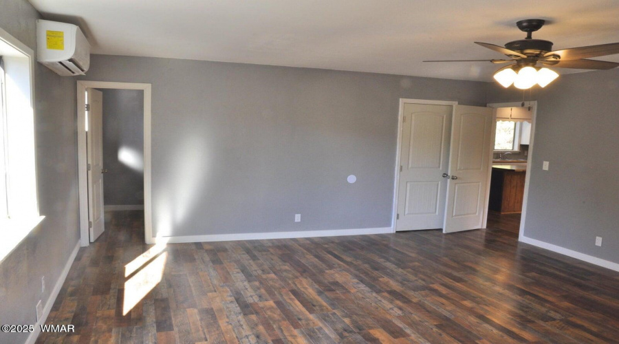 bedroom pic 2 vernon