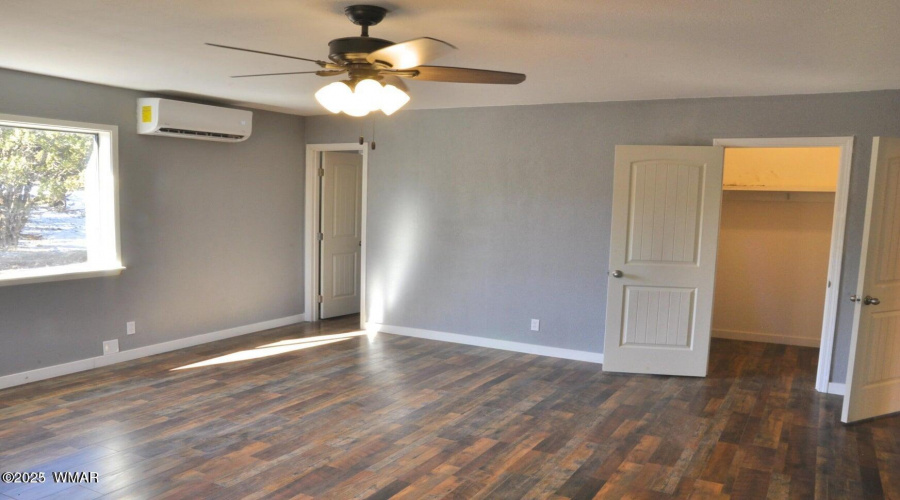 bedroom vernon