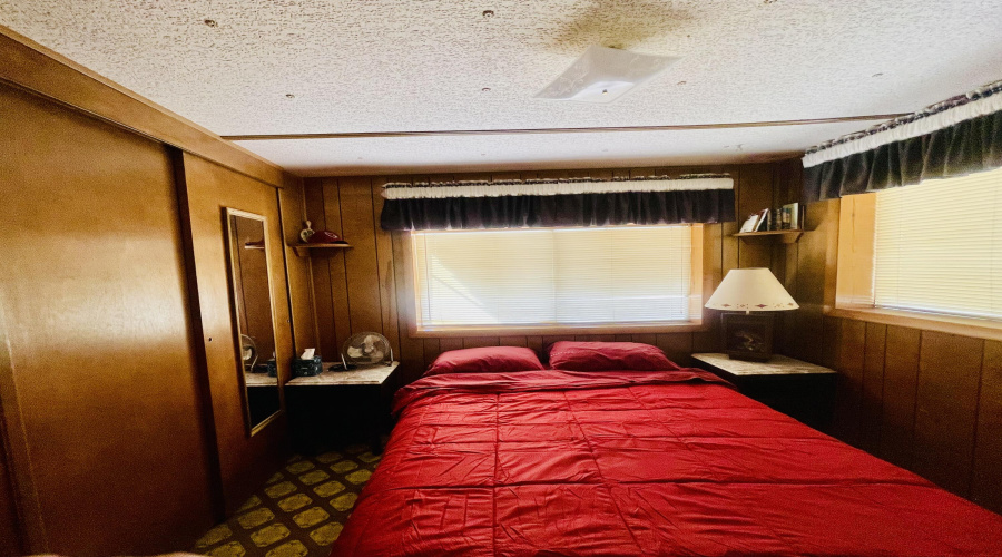 Front bedroom