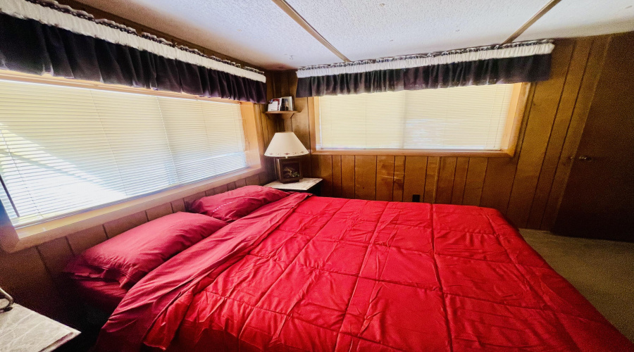 Front bedroom