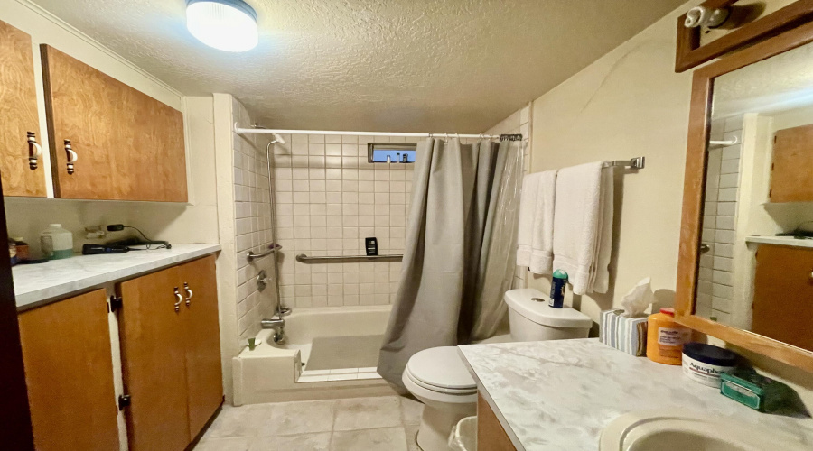 full bath