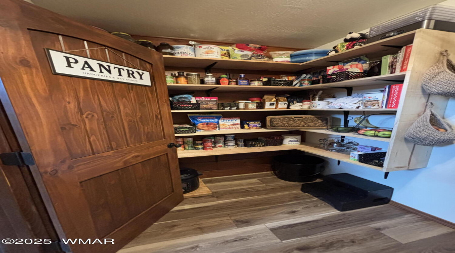 MAIN FLOOR - Pantry
