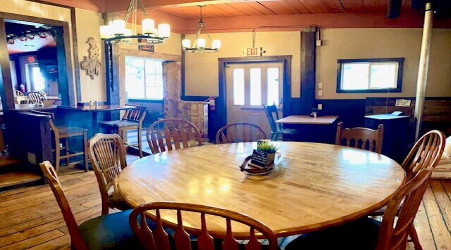 Bandits dining7