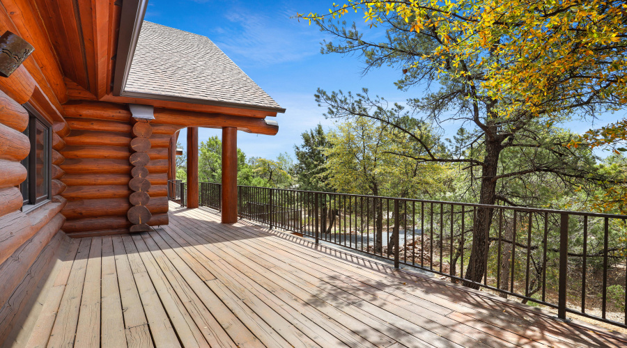 Front Deck 3