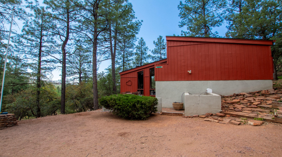 Prychodnik - Portal Drive MLS Size-03