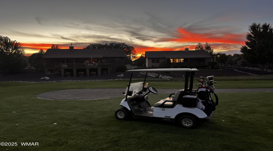 BISON GOLF CLUB