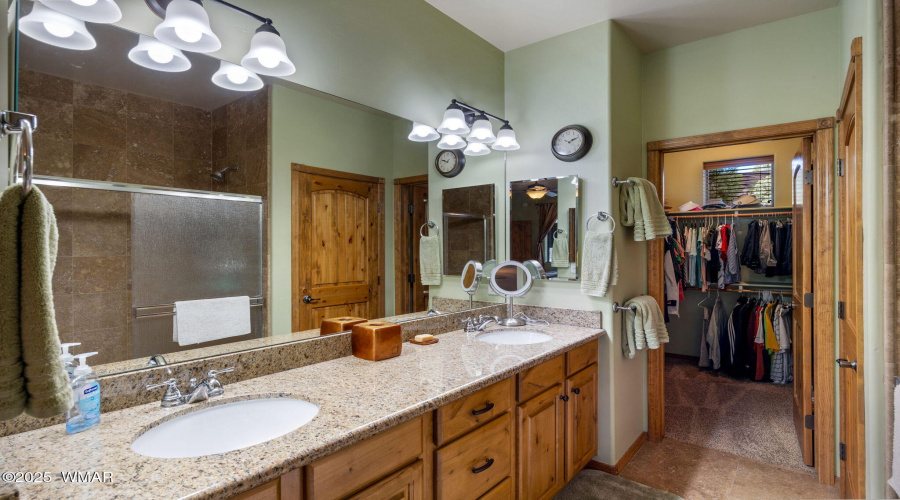Primary Ensuite with Dual Sinks