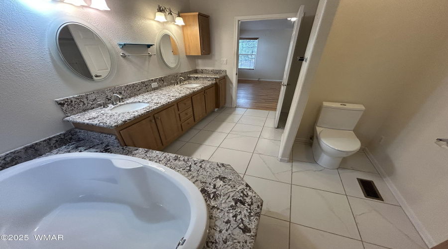 2081 master bath 2