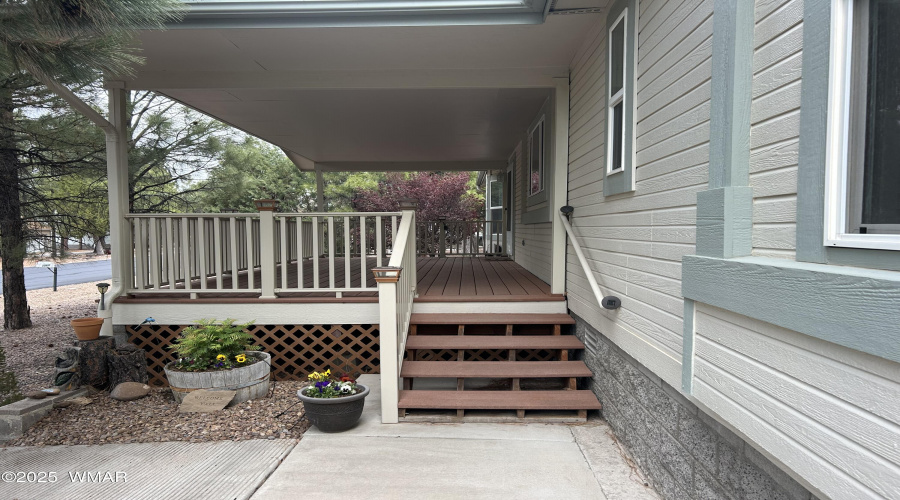 2081 front porch
