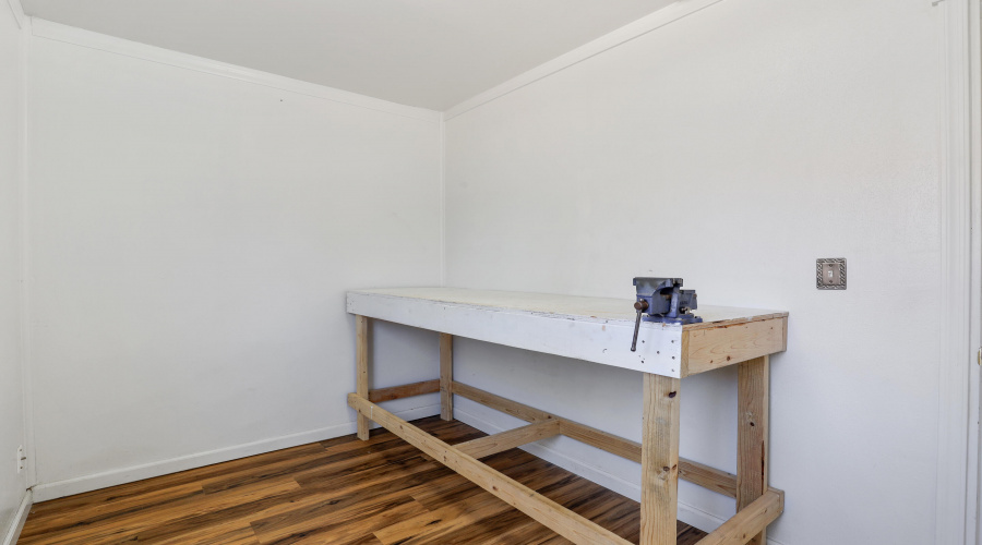 Office - Bonus Room