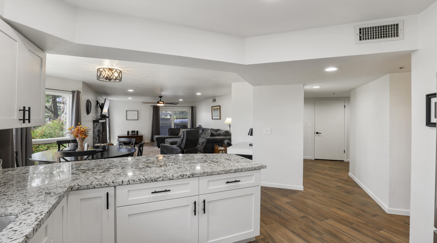 Kitchen (3)