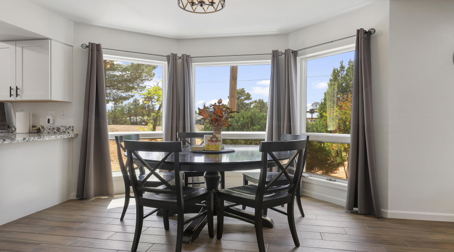 Dining Room (1)