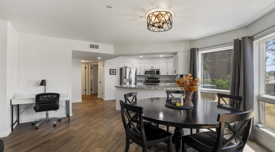 Dining Room (2)