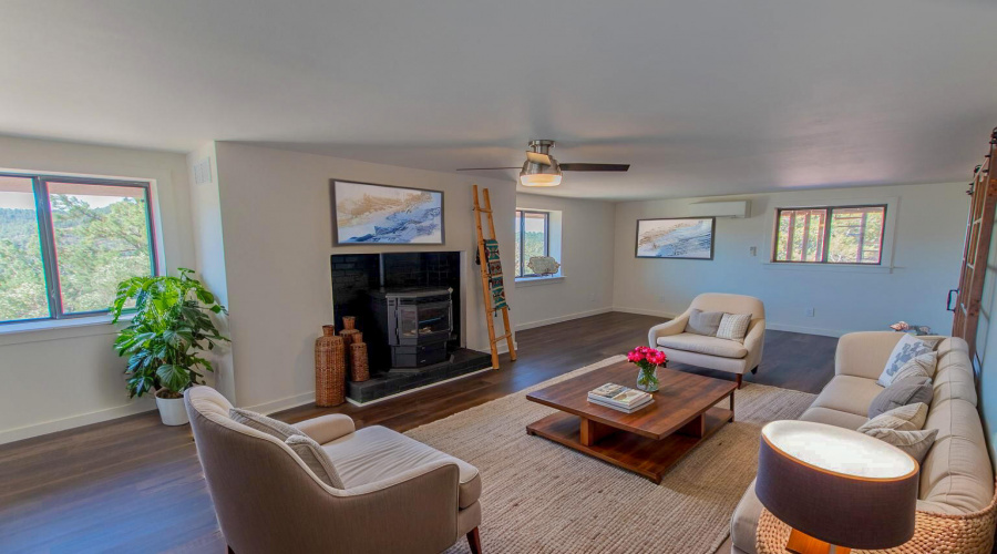 Living Room 1B