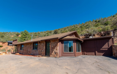 Clark - Tomahawk Trail Full Size-01