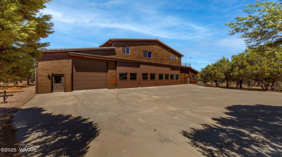 2335VoyagerCir-Overgaard-AZ-42