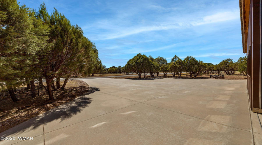 2335VoyagerCir-Overgaard-AZ-44