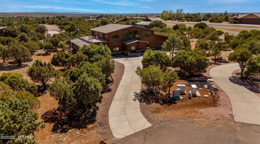 2335VoyagerCir-Overgaard-AZ-45