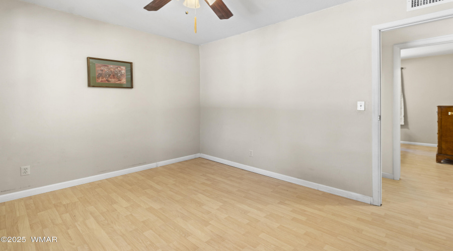 2128 Forest Park Rd, Overgaard (13)