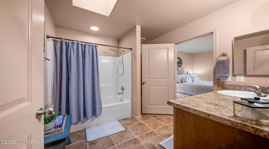 Master Suite Bath 2