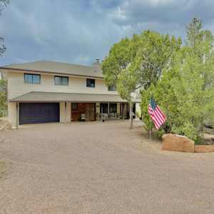 1102 S Gold Nugget