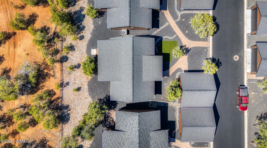 Drone Top