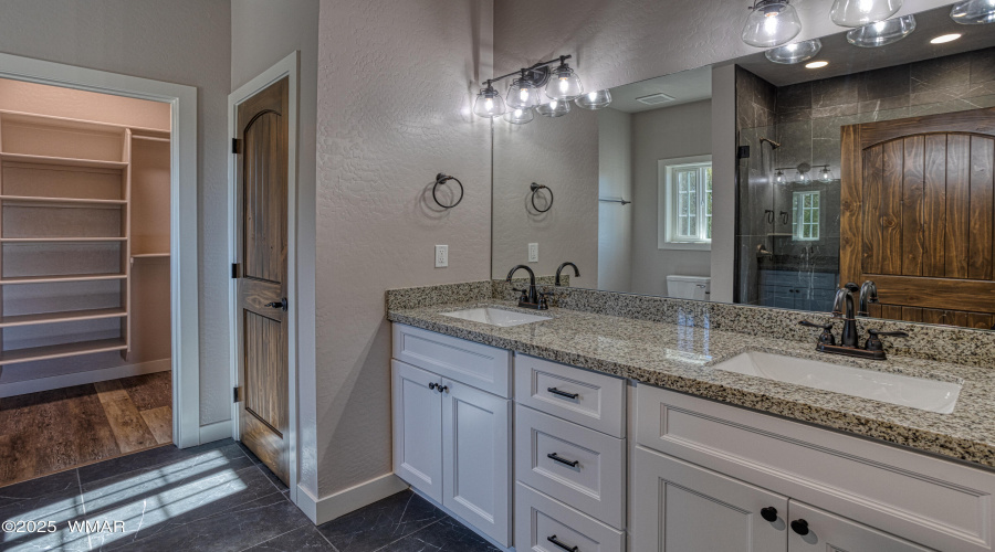 Ensuite Bathroom