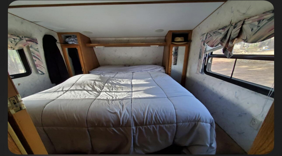 5th wheel bdrm
