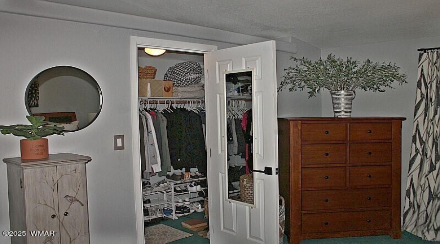 Walk In Closet