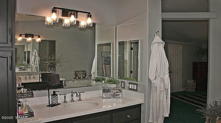 Dual Vanities