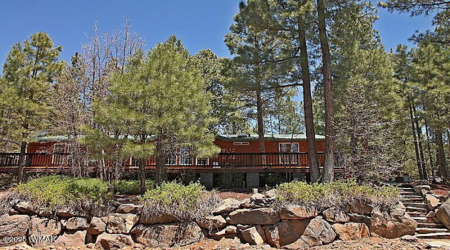 Spacious Home in 55 + Community
